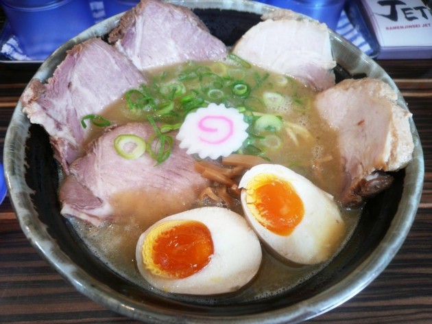 絶対に行きたい大阪の絶品ラーメン店おすすめランキング