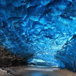 死ぬまでに一度は行きたい世界の絶景：スカフタフェットル国立公園の洞窟