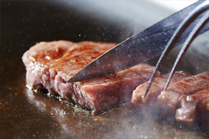 鉄板ダイニングの料理