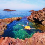 ブルーのパワーホールに１００年腐らない水。神秘的なパワースポット「聖域の岬」