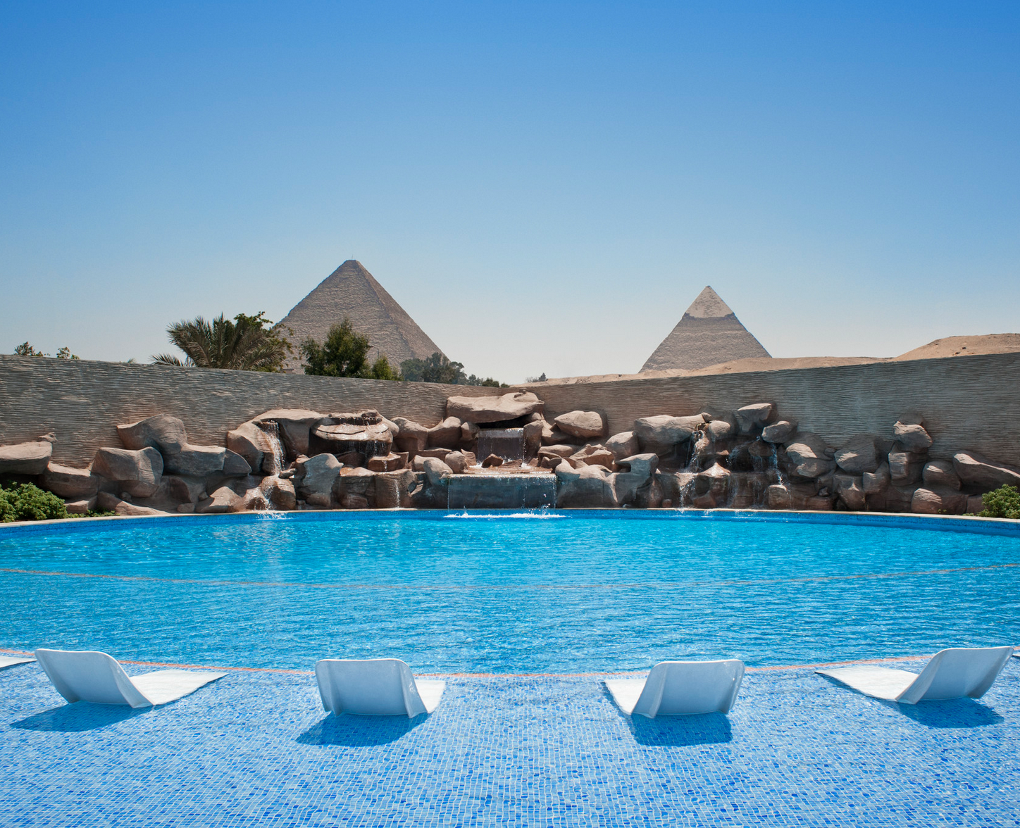 世界遺産ピラミッドを優雅に鑑賞することができるリゾート「ルメリディアン・ピラミッド・ホテル&スパ」