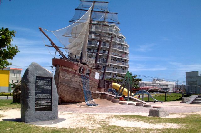 アラハビーチのイギリス帆船