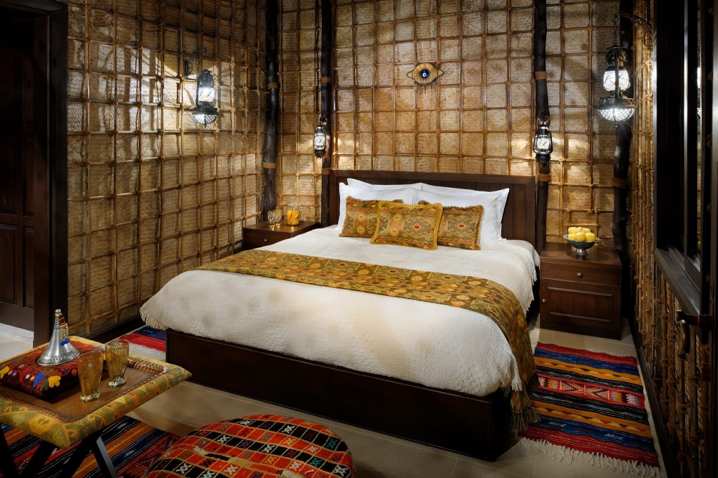 10452978_710807328975868_6419136703927048295_o