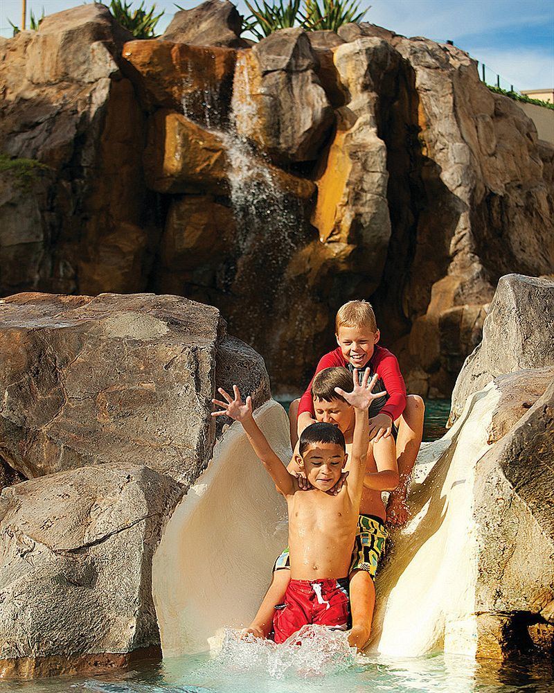 フォーシーズンズ・リゾート・マウイ・アット・ワイレア Four Seasons Resort Maui at Waileaのプールのスライダー