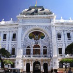 隠れた秘境！？映画『ザ・ビーチ』で登場したピピレイ島の「マヤベイ」