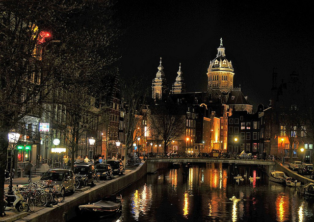 4567264805_047d6a49fb_z