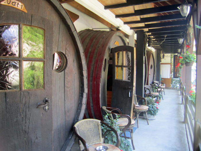 ワイン樽ホテル