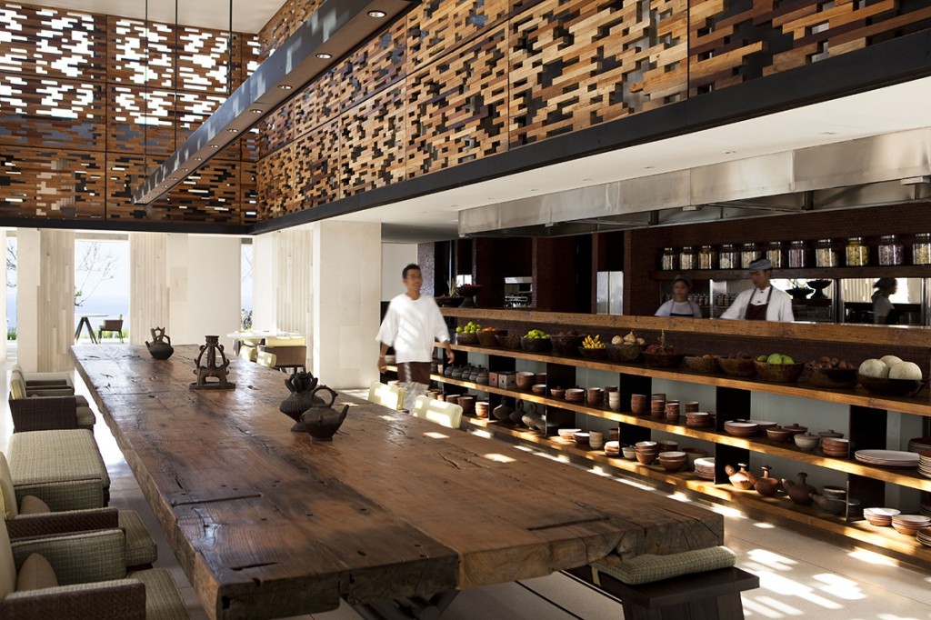 アリラ・ヴィラズ・ウルワツ　ザ・ワルン