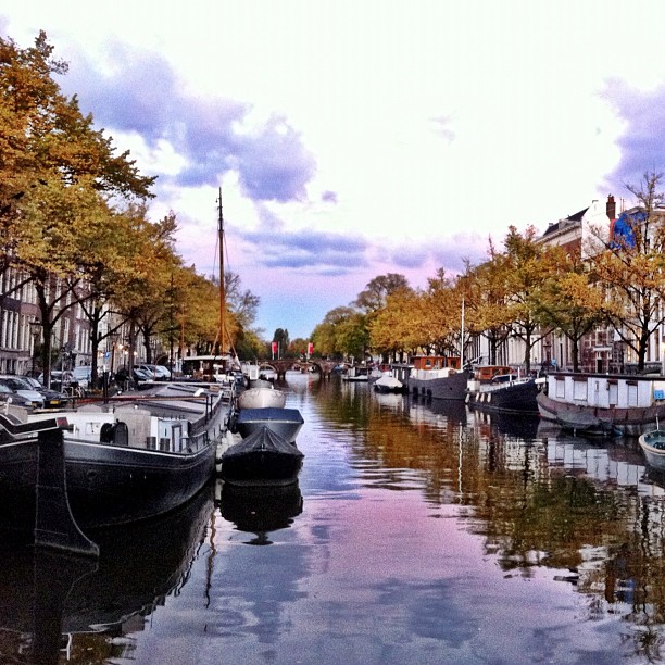 amsterdam-canals-twilight-fall