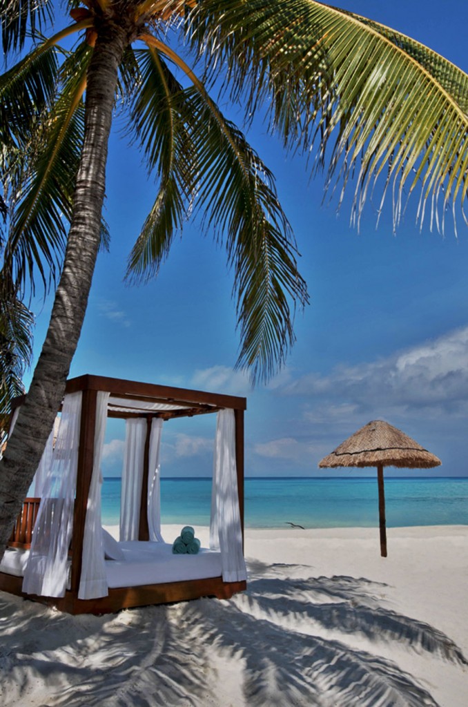 フィエスタ・アメリカーナ・グランド・コーラル・ビーチ・リゾート&スパ Fiesta Americana Grand Coral Beach Resort & Spaのビーチ