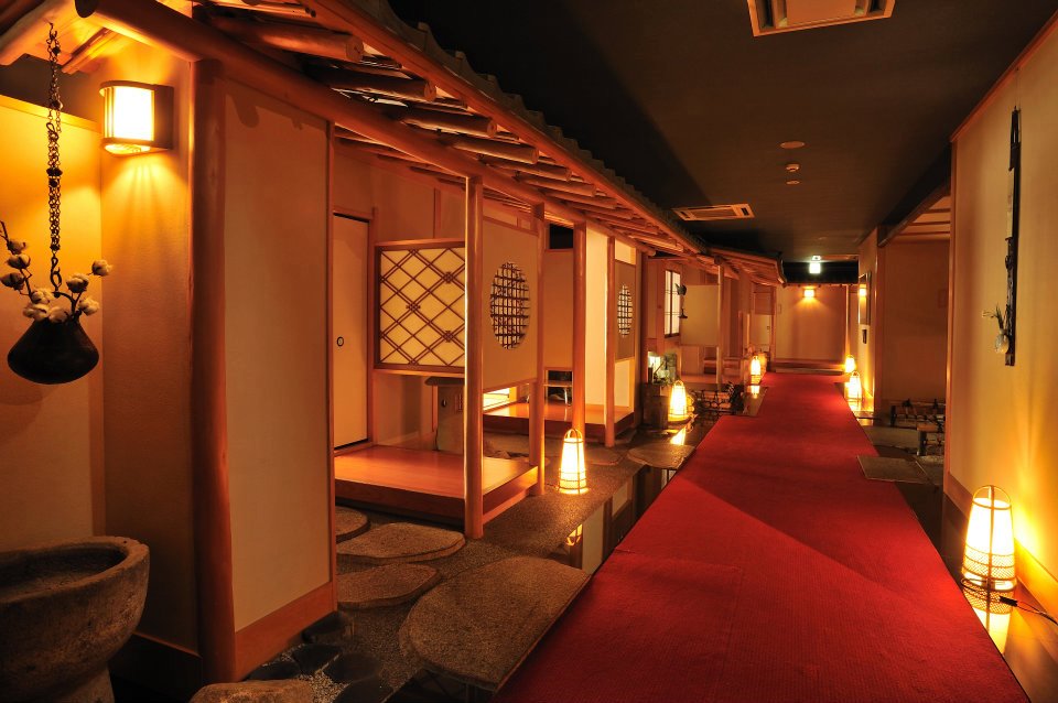 いぶすき秀水園の個室食事処