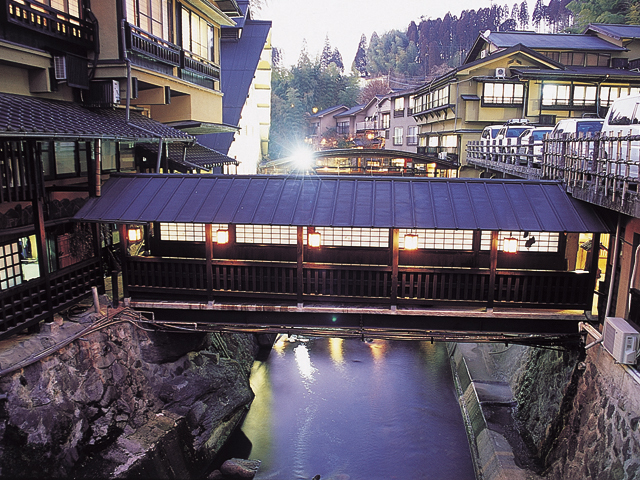 あるがままの自然を感じさせる熊本の「黒川温泉」のオススメ宿3選