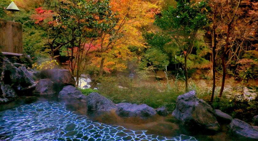 紫雲荘の露天風呂