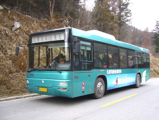 九寨溝 Jiuzhai Valleyのバス