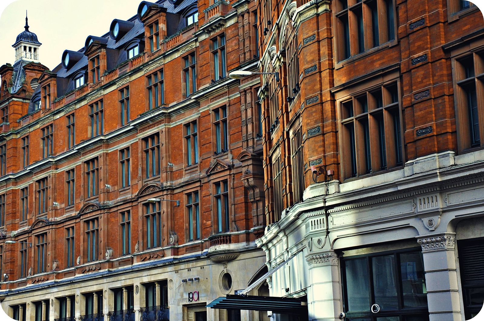 首都ロンドンに建つ最初のアンダーズホテル アンダーズ リバプール ストリート Tabit Life