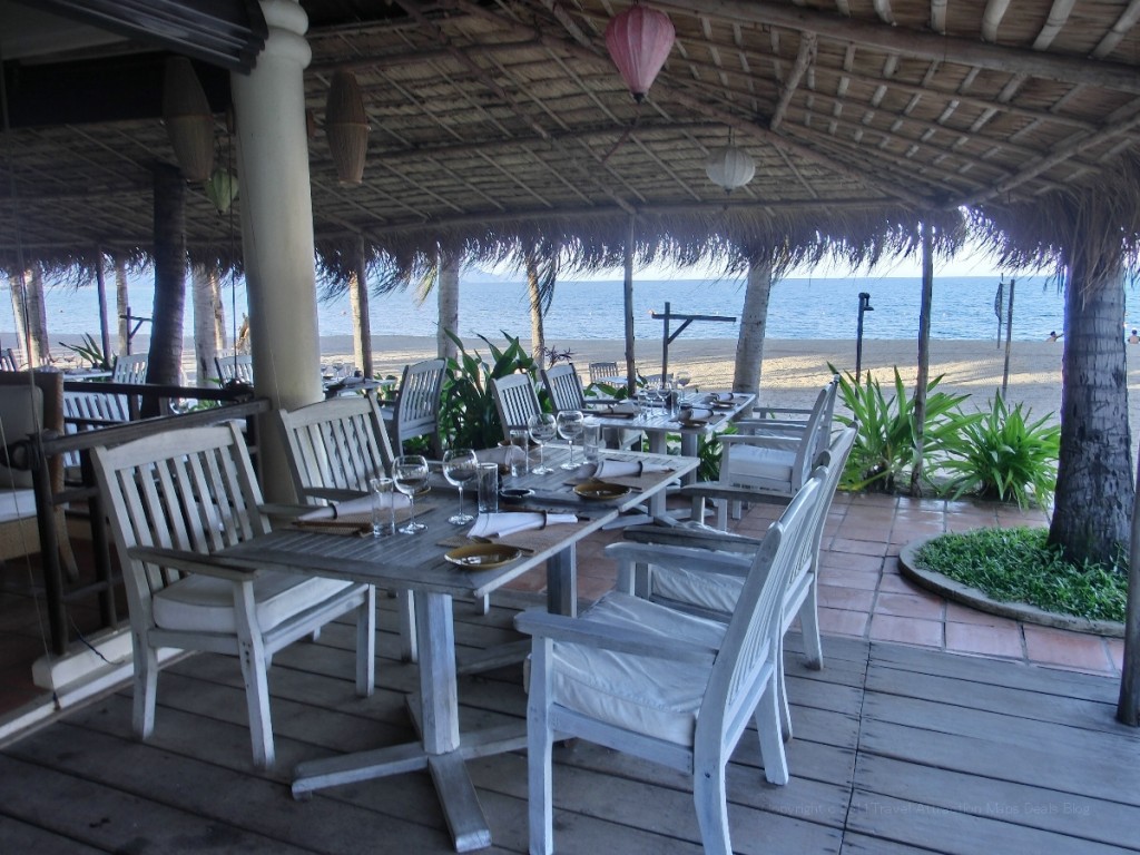 エヴァソン・アナ・マンダラ&スパ ビーチレストラン