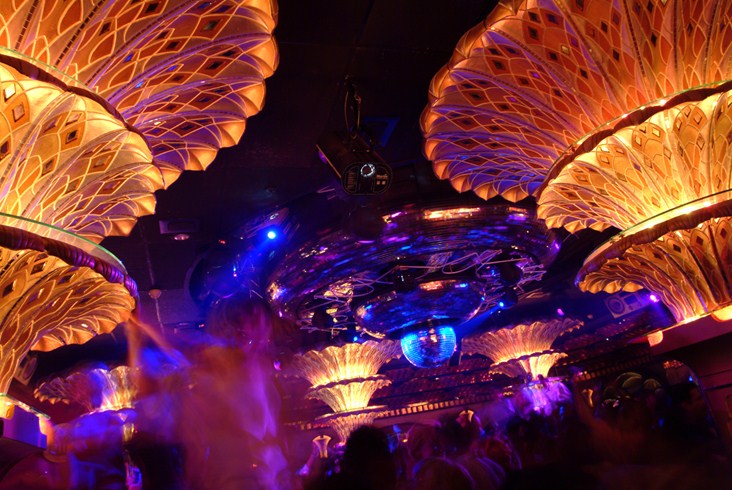 ホテル・ビブロス・サントロペのナイトクラブ