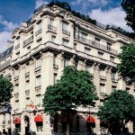 古のインテリアからクラシックなパリを感じる「ホテル・ラファエル」