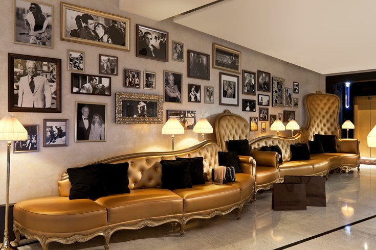 ホテル・フーケッツ・バリエールのロビー