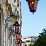 パリのエスプリに満ちたモダンな宮殿ホテル「ル・ロワイヤル・モンソー・ラッフルズ・パリ」