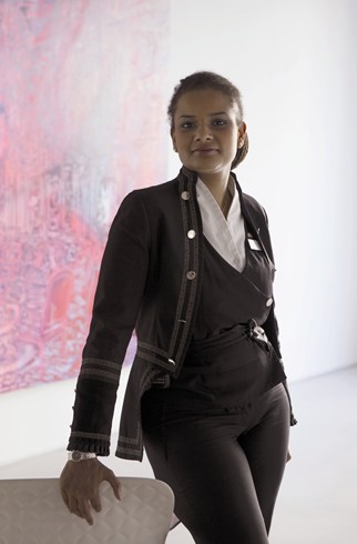 ル・ロワイヤル・モンソー・ラッフルズ・パリのアートコンシェルジュ