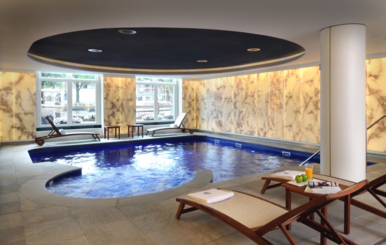 デ・ルーロップ・アムステルダムのプール