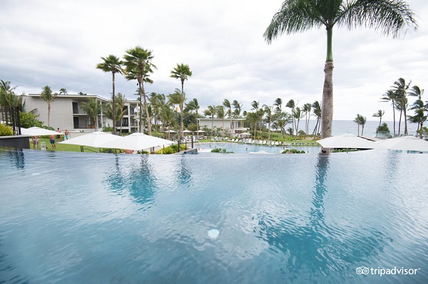 アンダーズ・マウイ・アット・ワイレア・ハワイのプール