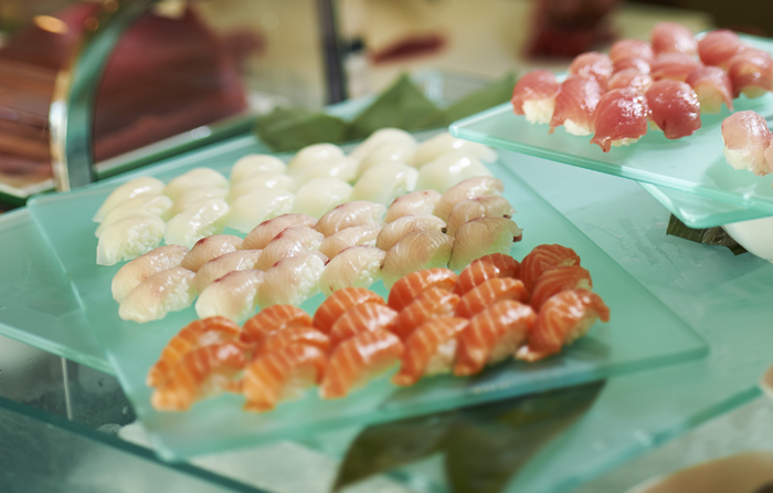 ランチ&ディナーブッフェのお寿司