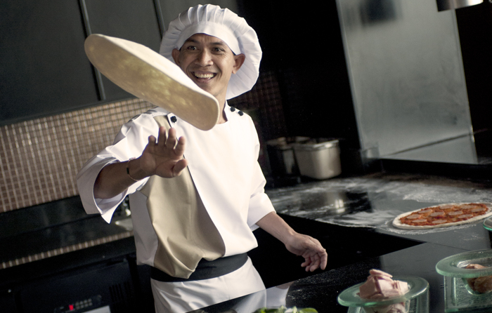 イタリアンレストラン「CORRENTE（コレンテ）」のシェフ