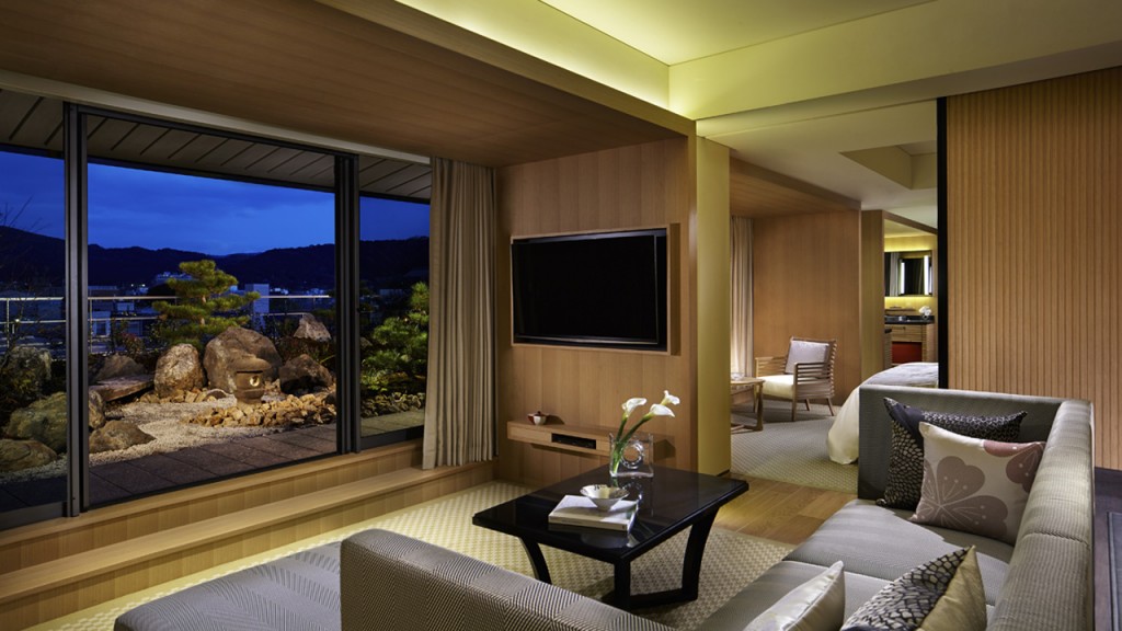 ザ・リッツ・カールトン京都のガーデンテラススイート