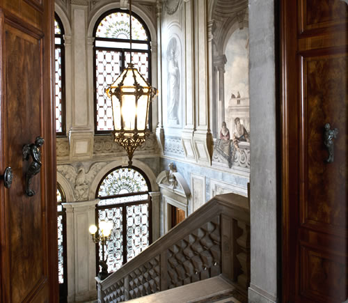 アマン・カナルグランデ・ヴェニスの階段