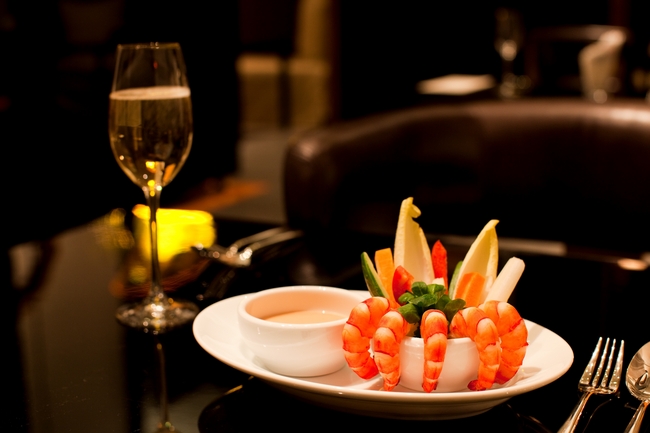 シャンパンとシュリンプカクテル