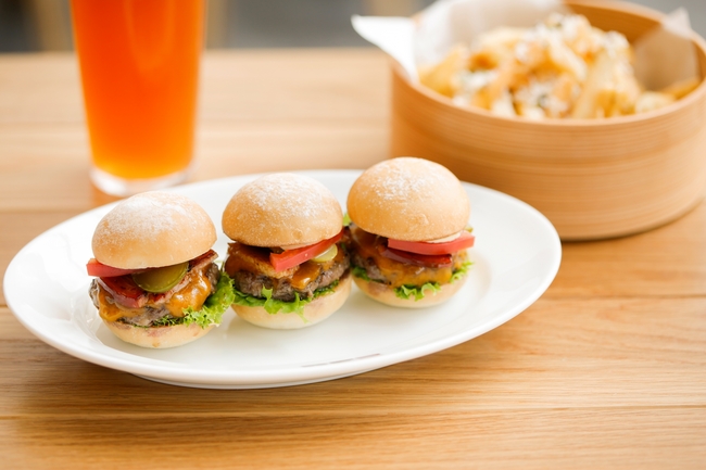 BeBu(ビブ)特製のおつまみが付いたセット