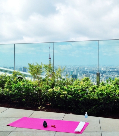 ルーフトップヨガ