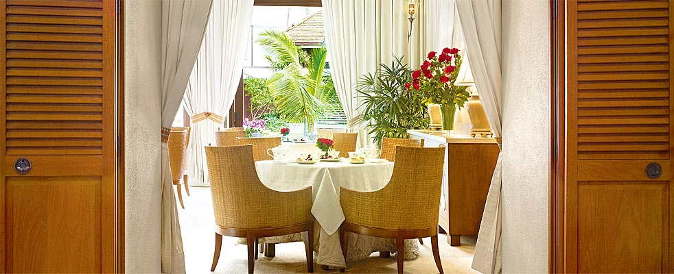 ハレクラニのベランダ