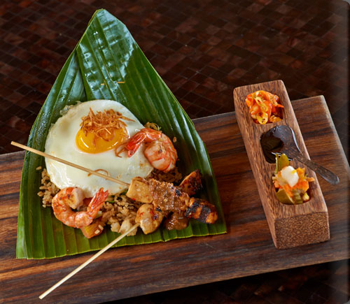 アマンキラのレストランでの食事