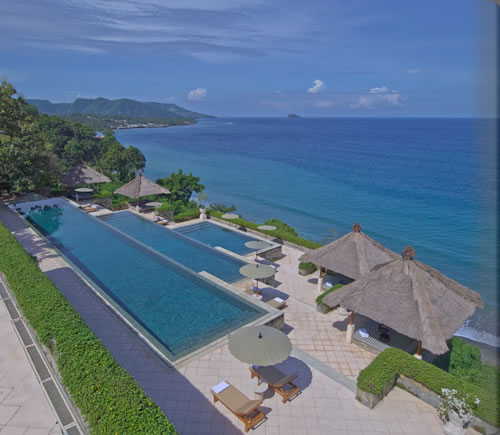 アマンキラのプール