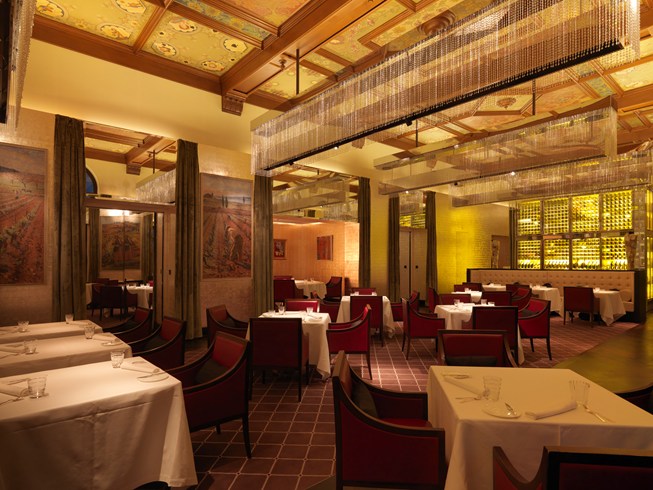 ザ・ドルダー・グランドのレストラン