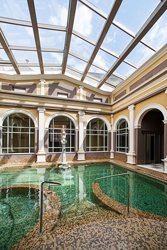 バーニ・ディ・ピサのスパ