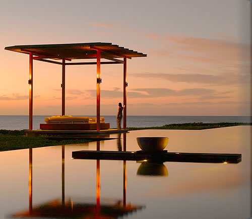 夕暮れ時のアマンヤラ