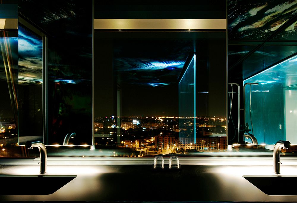 シルケン・プエルタ・アメリカ Hotel Silken Puerta Americaからの眺め