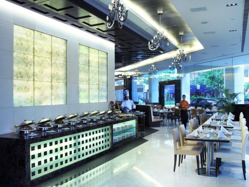 パーク・ホテル・クラーク・キーのレストラン