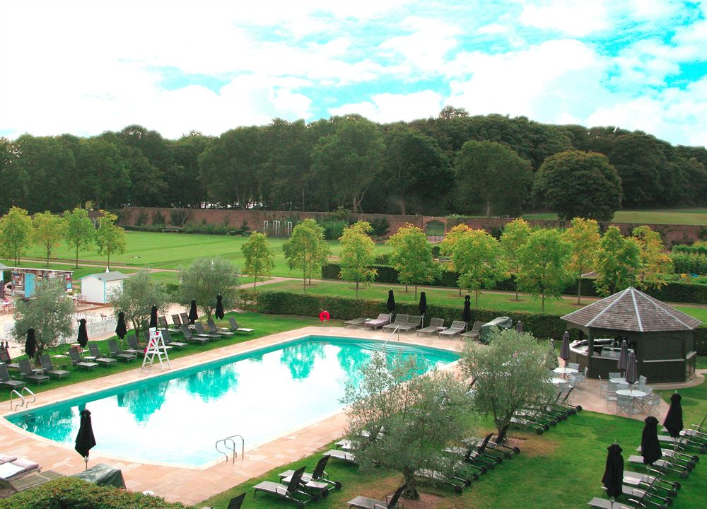 ザ・グローブ The Grove Hotelの庭園