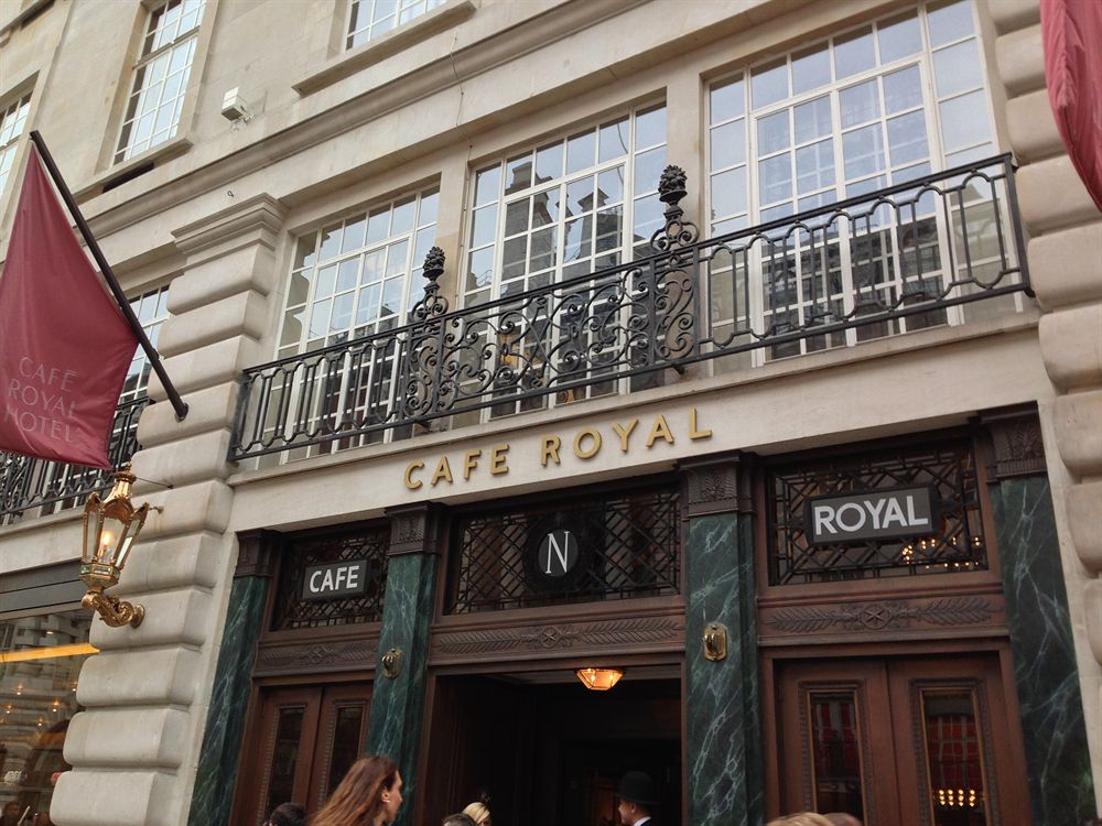 ホテル・カフェ・ロイヤル Hotel Cafe Royalの外観