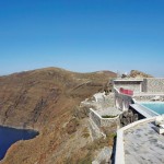 奇跡の絶景を独り占めできるエーゲ海のホテル「CSky ホテル」