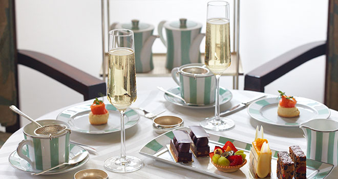 クラリッジズのアフタヌーンティー