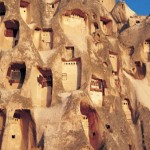 遺跡をリノベーションしたユニークで上質な洞窟ホテル「アルゴス・イン・カッパドキア」