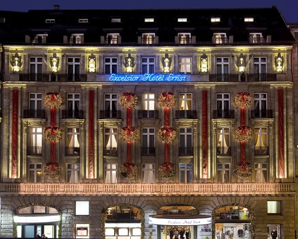 エクセルシオール・ホテル・エルンスト Excelsior Hotel Ernstの外観