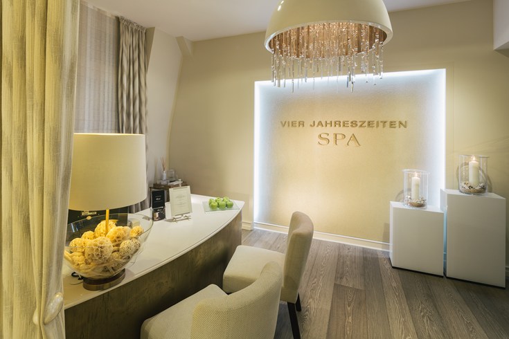 フェアモント・ホテル・フィア・ヤーレスツァイテン Fairmont Hotel Vier Jahreszeitenのスパ