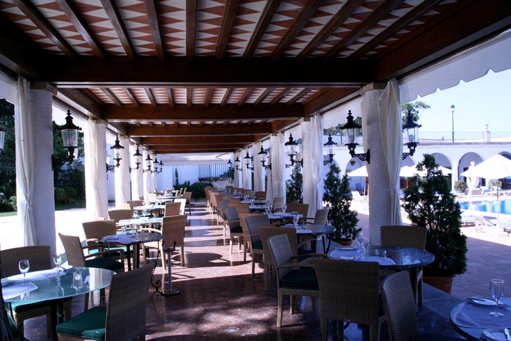 オスタル・デ・ラ・ガヴィーナ Hostal de la Gavinaのレストラン